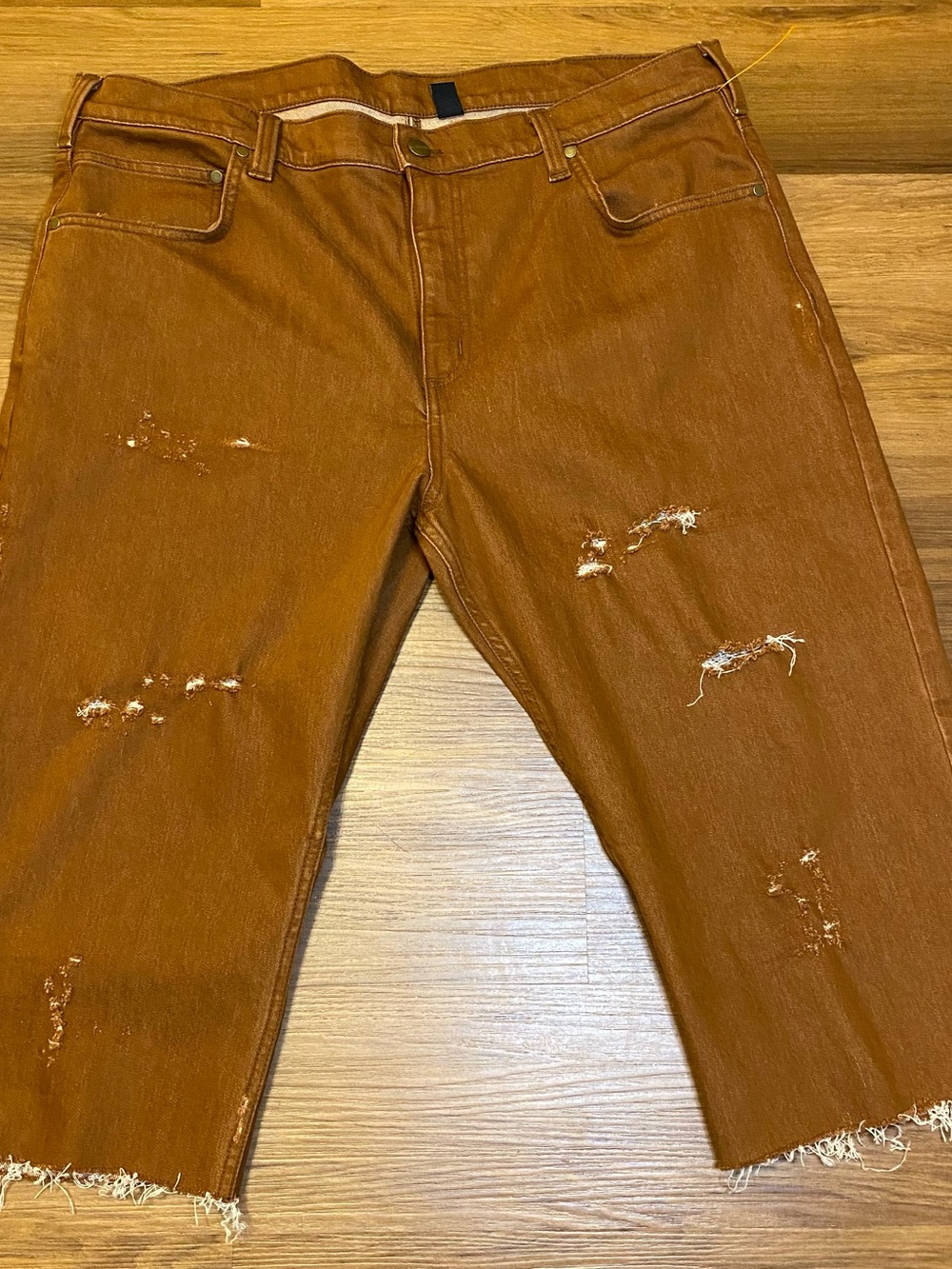 Carhartt Men's Distressed Rust Brown Relaxed shorts